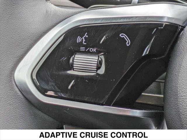 Used 2023 Jaguar F-PACE S image 36