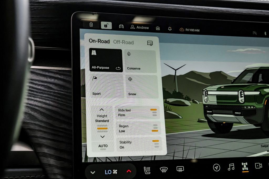 Used 2022 Rivian R1T Adventure image 25