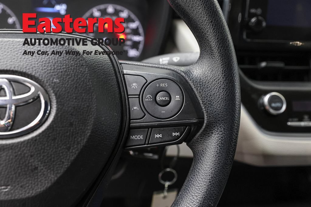 Used 2024 Toyota Corolla LE FWD image 15