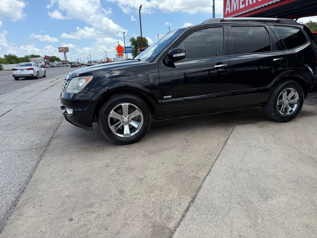 Used 2009 Kia Borrego Limited image 10