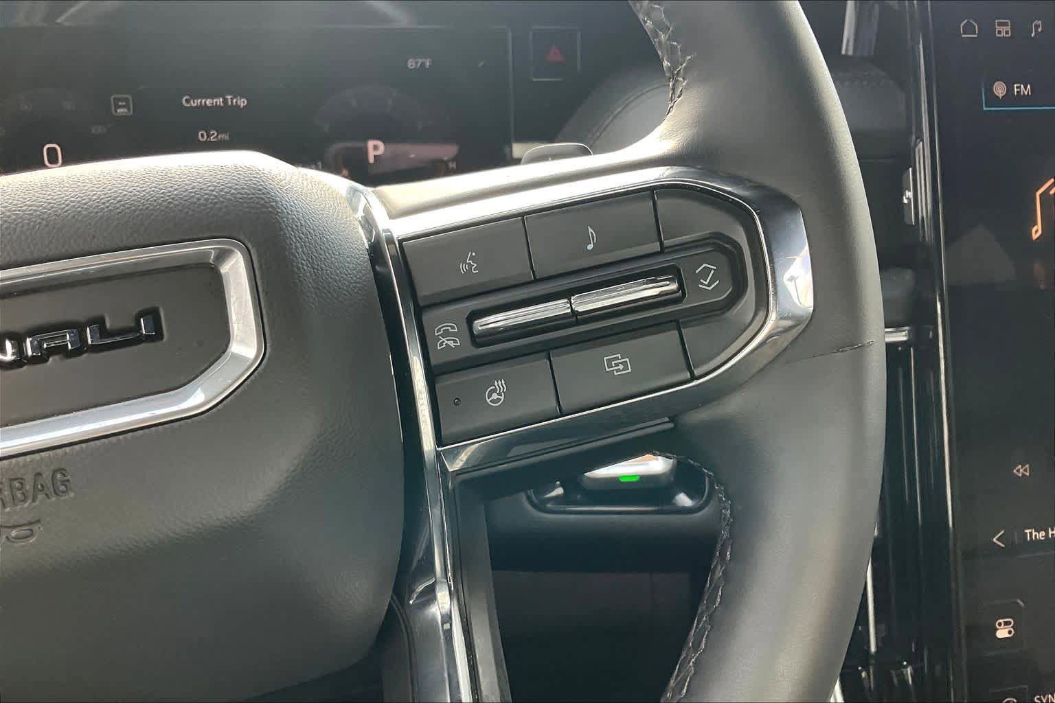 Certified 2025 GMC Yukon Denali AWD/4WD image 23