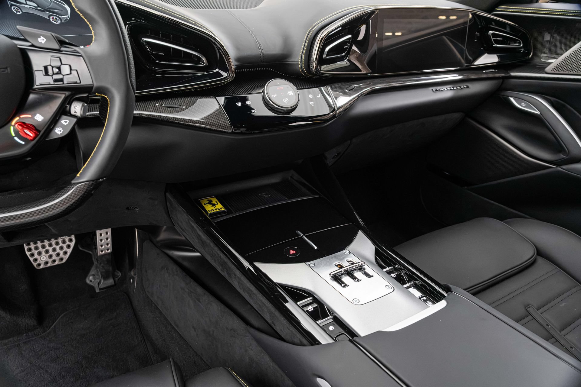 Used 2026 Ferrari Purosangue AWD/4WD image 6