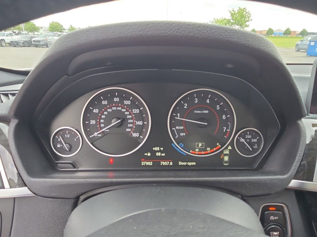 Used 2016 BMW 328i xDrive Sedan AWD/4WD image 13