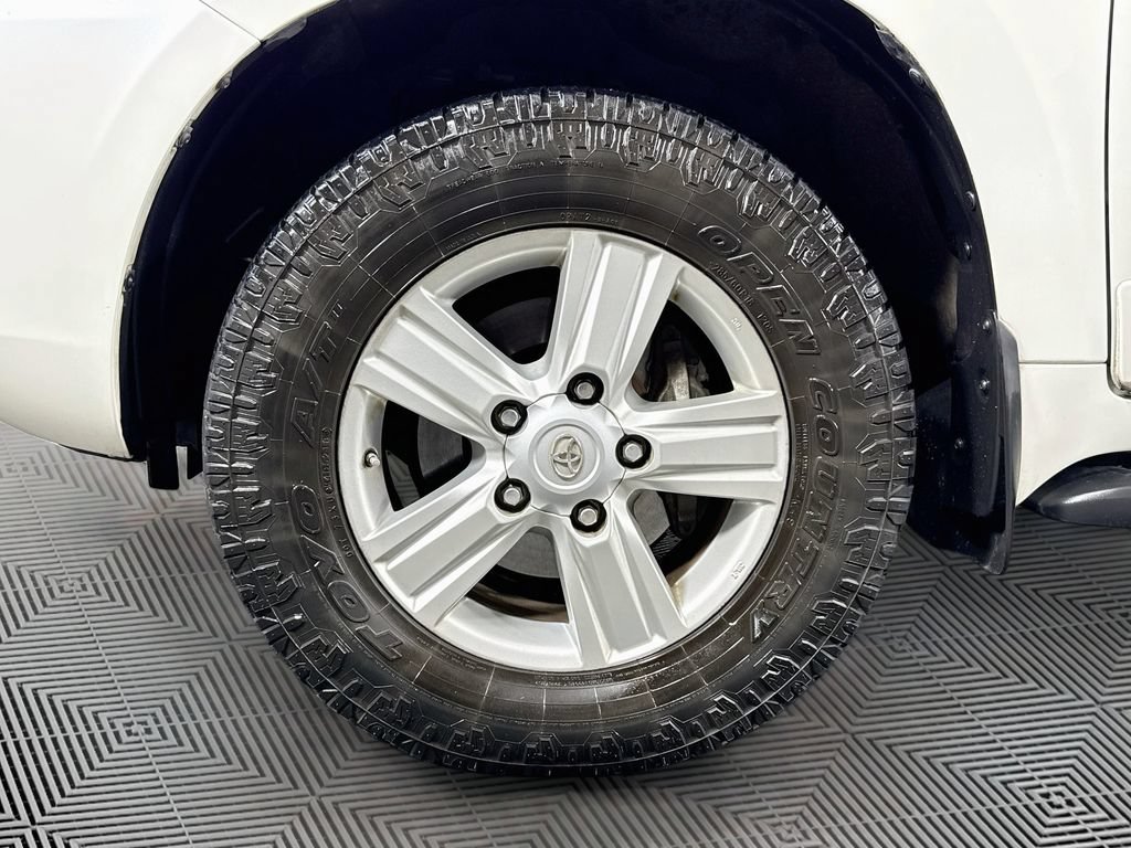 Used 2013 Toyota Land Cruiser AWD/4WD image 41