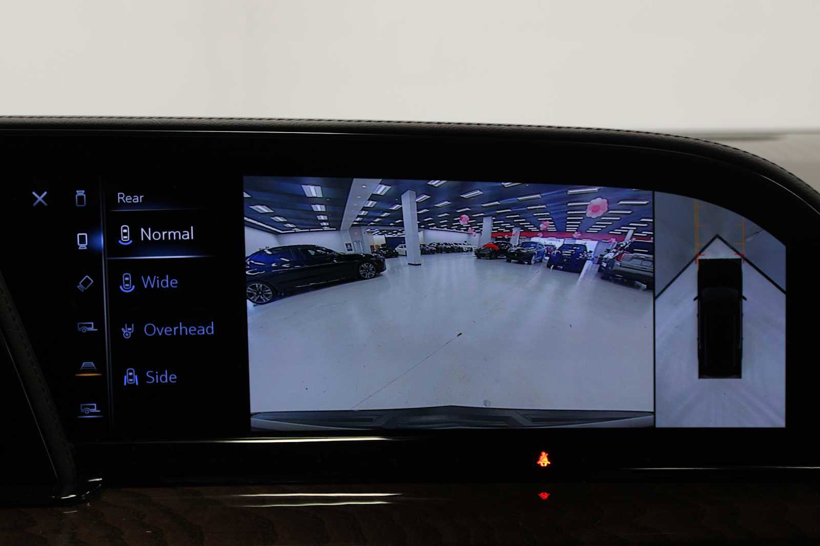 Certified 2024 Cadillac Escalade ESV Sport Platinum w/ LPO, ONYX Package image 45