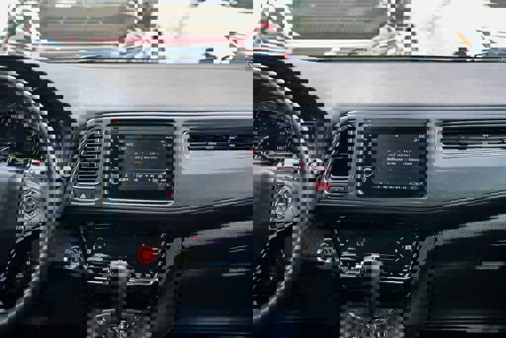 Used 2021 Honda HR-V EX image 13