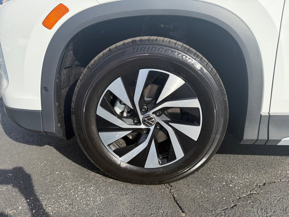 New 2026 Volkswagen Tiguan S FWD image 27