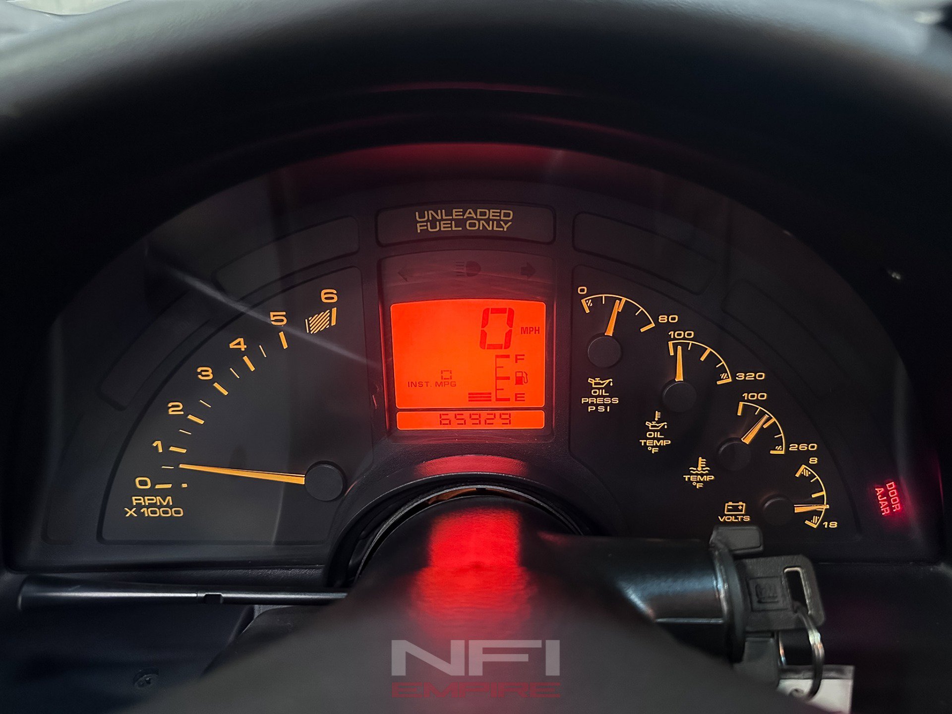 Used 1993 Chevrolet Corvette Convertible 2D image 33