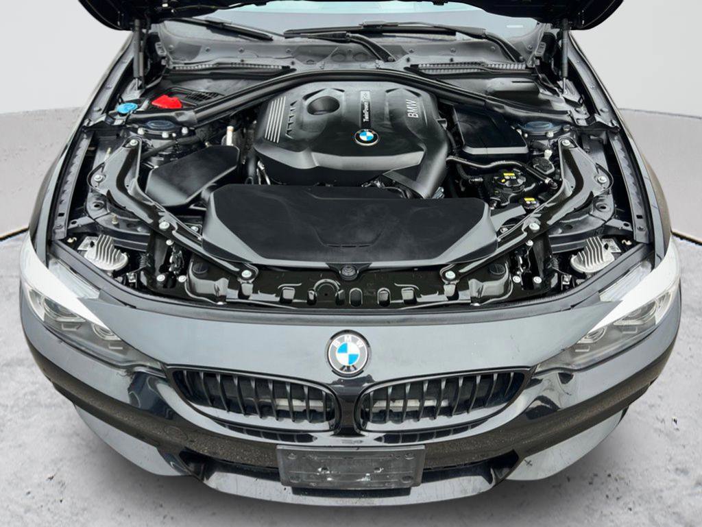 Used 2018 BMW 430i Convertible image 32