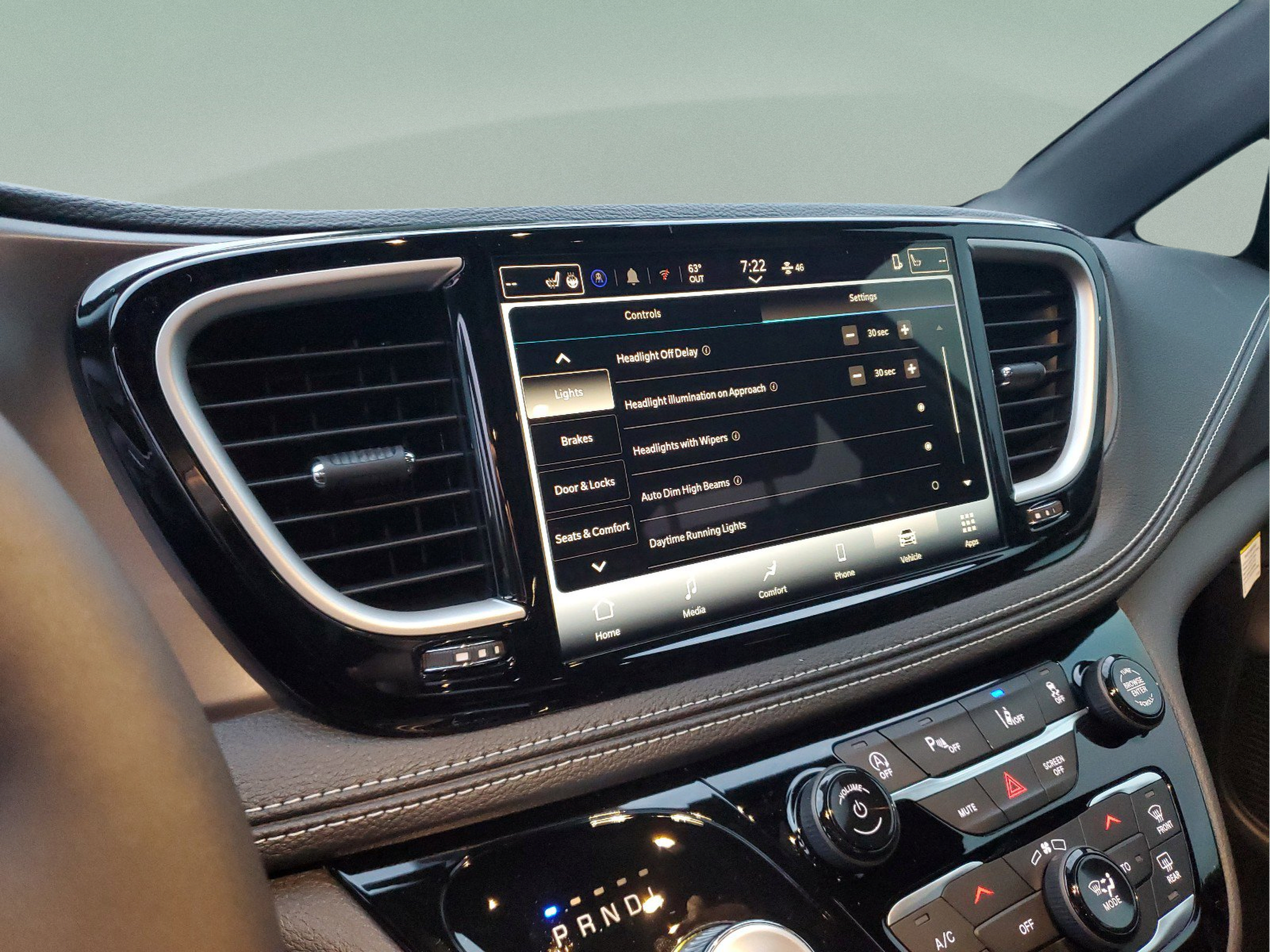 New 2026 Chrysler Pacifica Select FWD image 17
