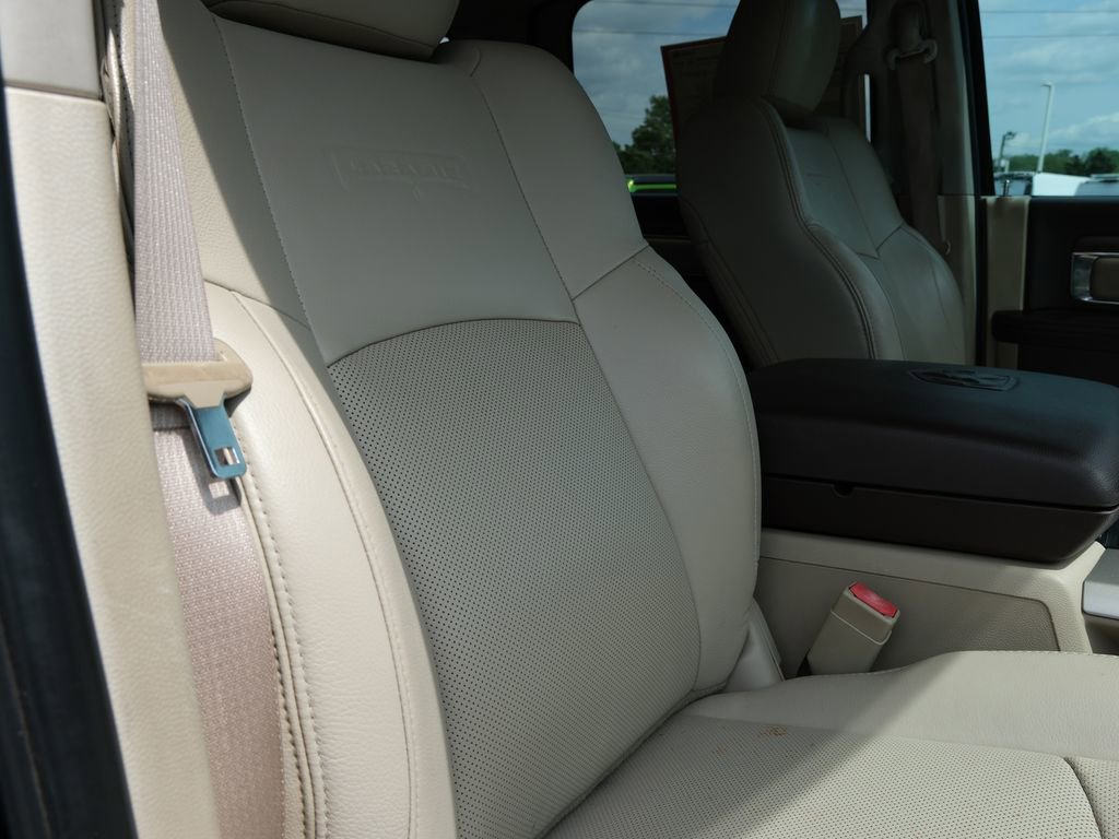 Used 2014 RAM 2500 Laramie AWD/4WD image 32