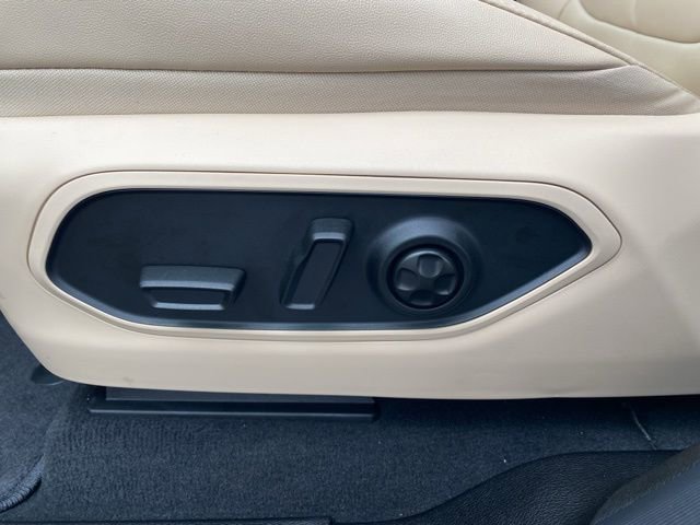 New 2025 Jeep Grand Cherokee L Limited image 12