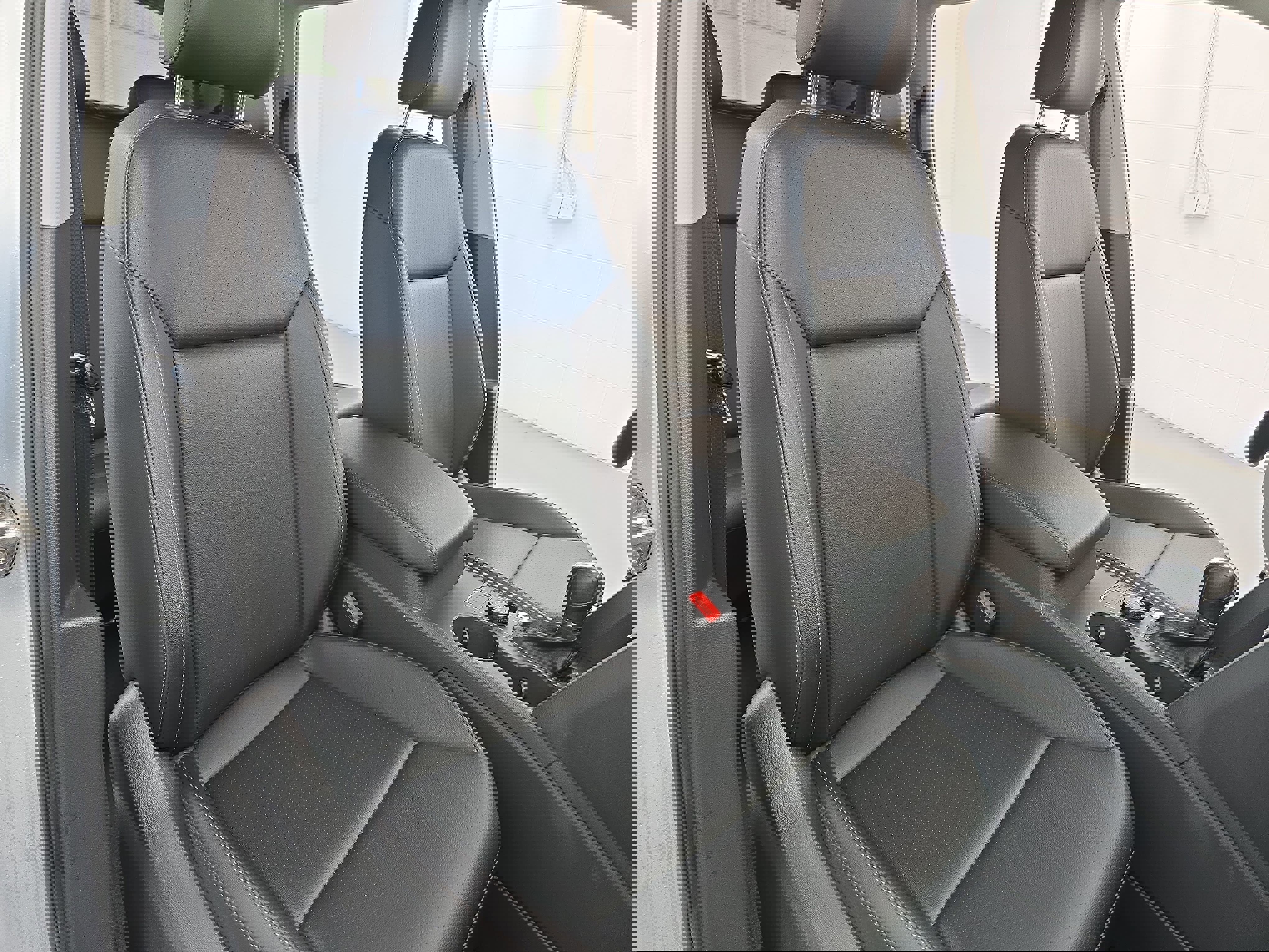 Used 2019 Volkswagen Atlas SE w/ Panoramic Sunroof Package image 10