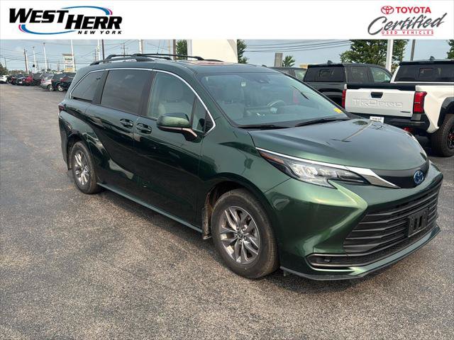 Certified 2025 Toyota Sienna LE w/ LE Plus Package