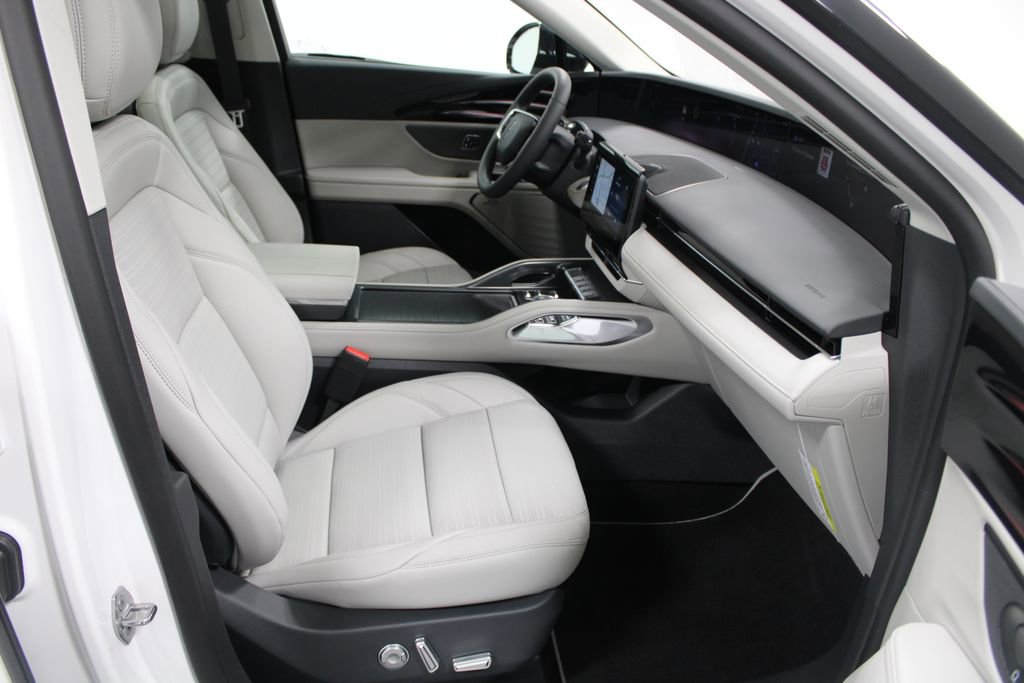 New 2026 Lincoln Nautilus Reserve image 27