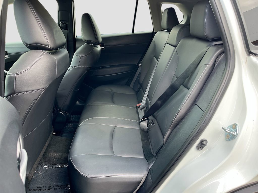 Used 2023 Toyota Corolla Cross XLE w/ Convenience Package FWD image 24