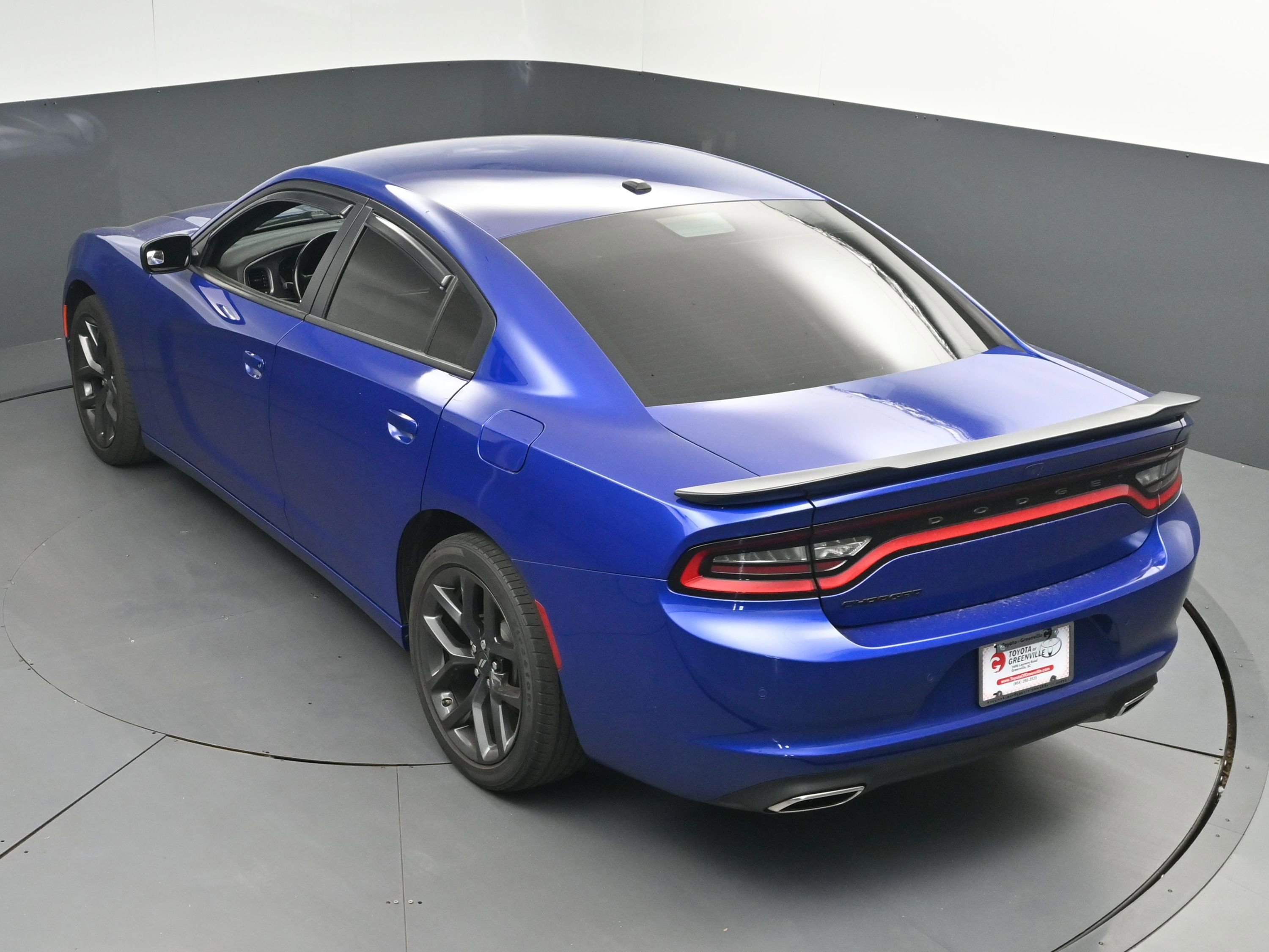 Used 2022 Dodge Charger SXT w/ Blacktop Package RWD image 36
