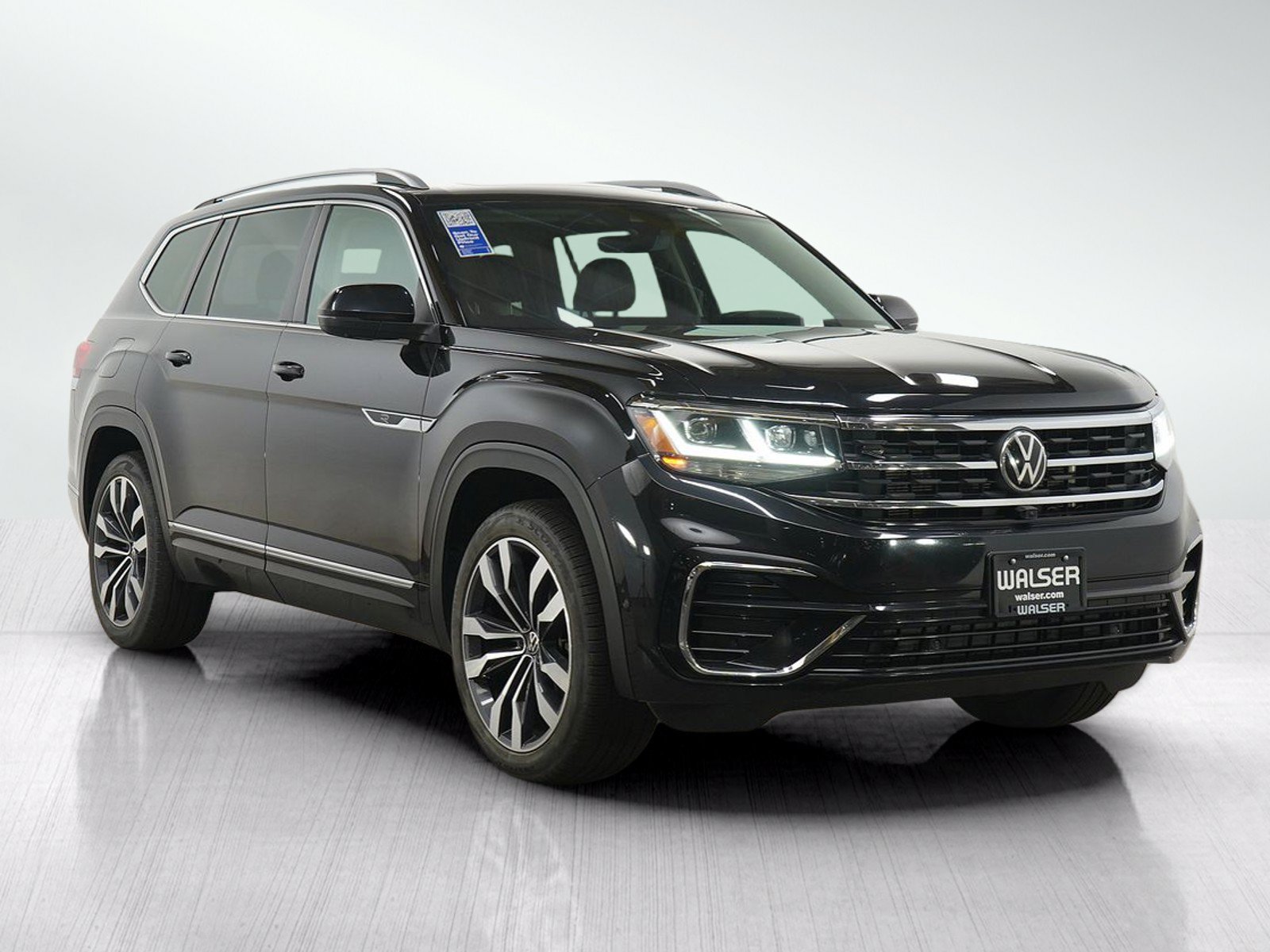 Used 2022 Volkswagen Atlas SEL Premium AWD/4WD image 8