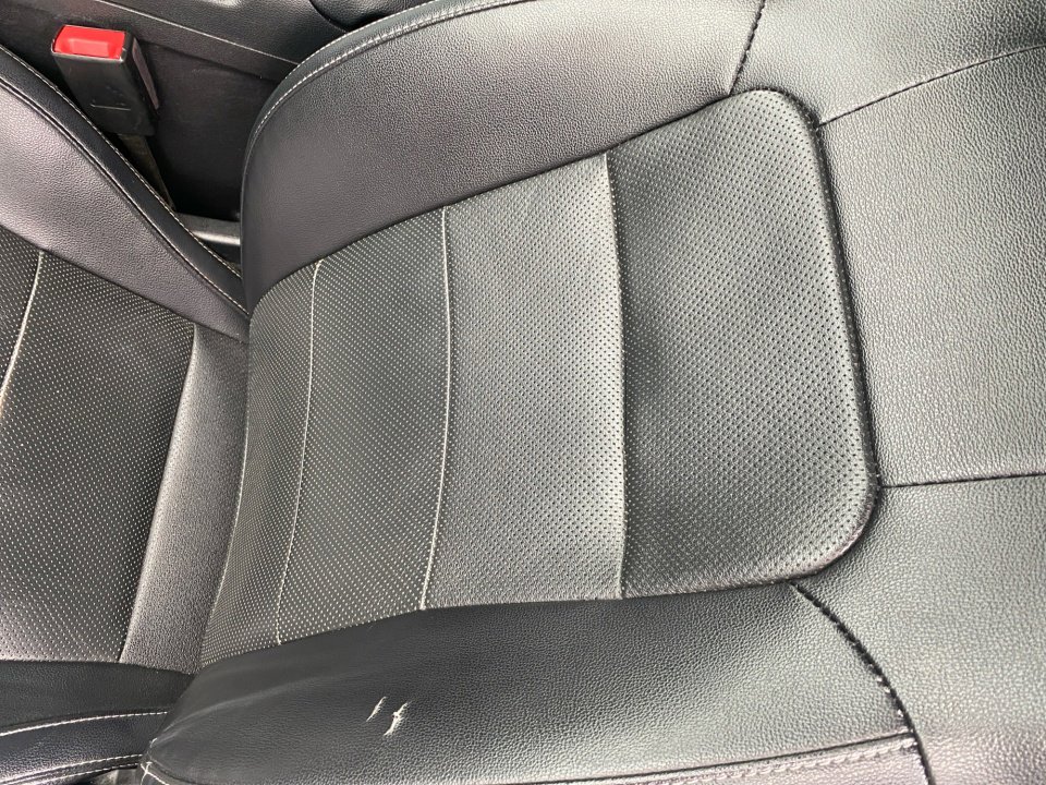 Used 2019 Ford Mustang GT Premium image 33