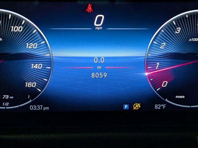 Used 2025 Mercedes-Benz GLB 250 image 14