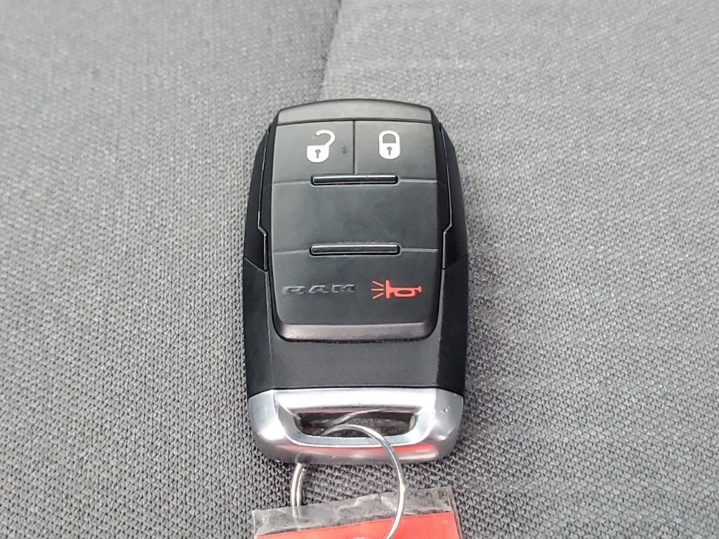 Used 2024 RAM 2500 Big Horn w/ Bed Utility Group image 37