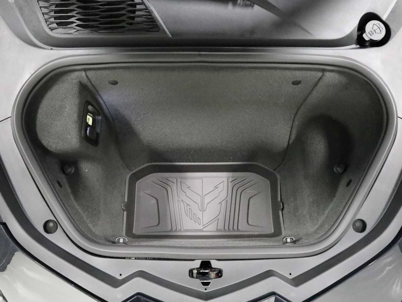 Used 2023 Chevrolet Corvette Stingray Premium Conv w/ Z51 Performance Package RWD image 36