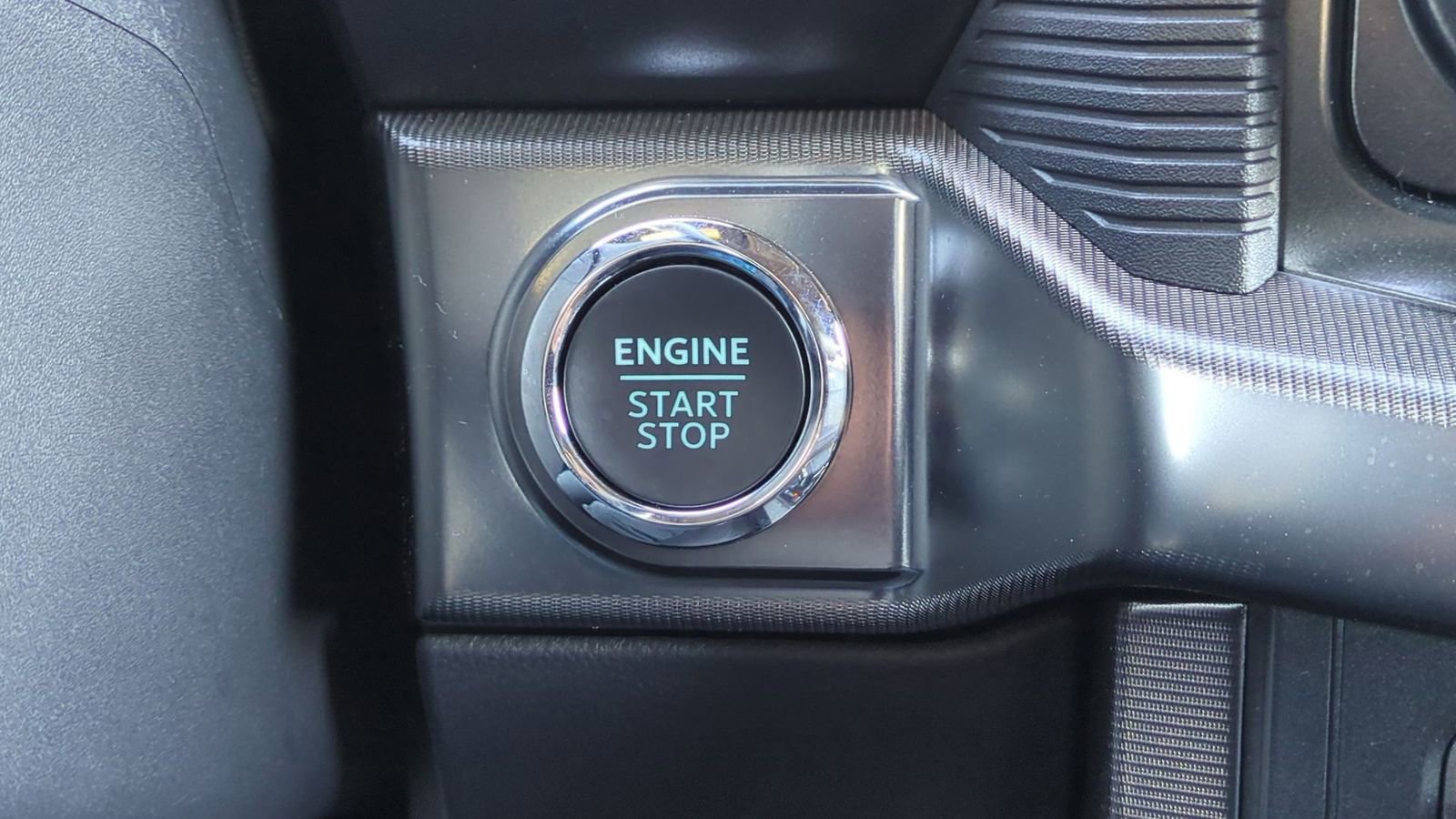 Certified 2024 Ford F150 Platinum w/ Equipment Group 702A High image 32