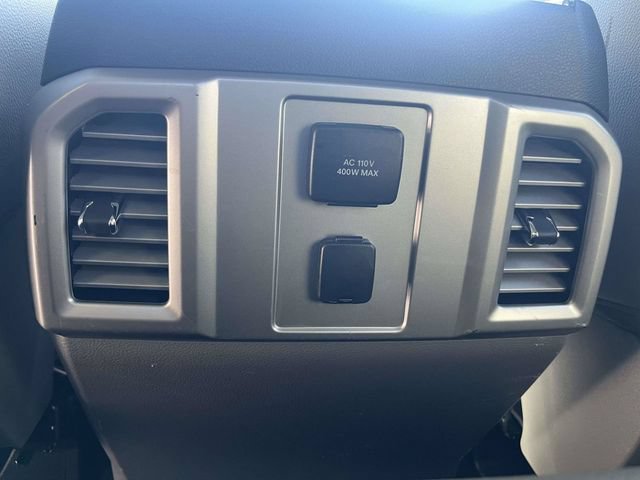 Used 2016 Ford F150 Lariat w/ Equipment Group 502A Luxury AWD/4WD image 17