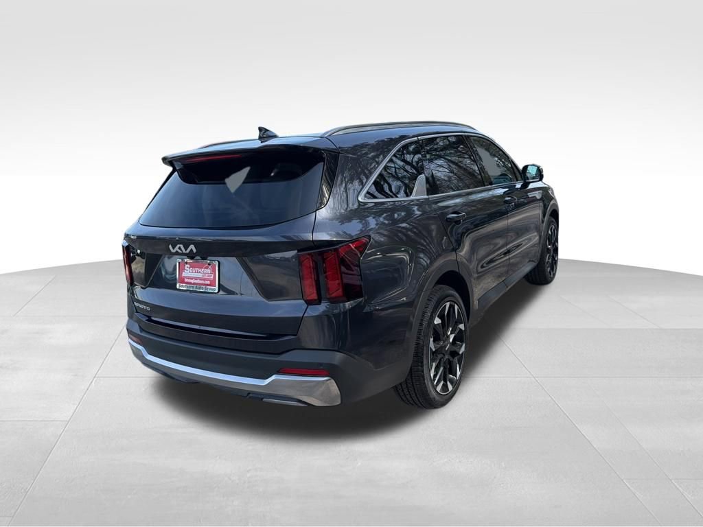 Certified 2025 Kia Sorento EX w/ Panoramic Sunroof Package image 6