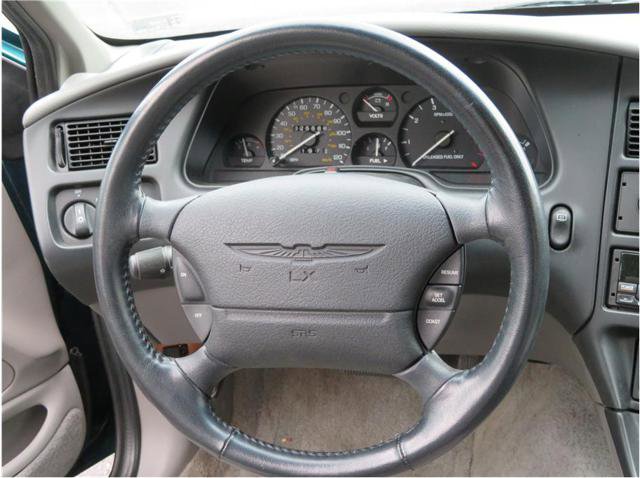 Used 1996 Ford Thunderbird LX image 23