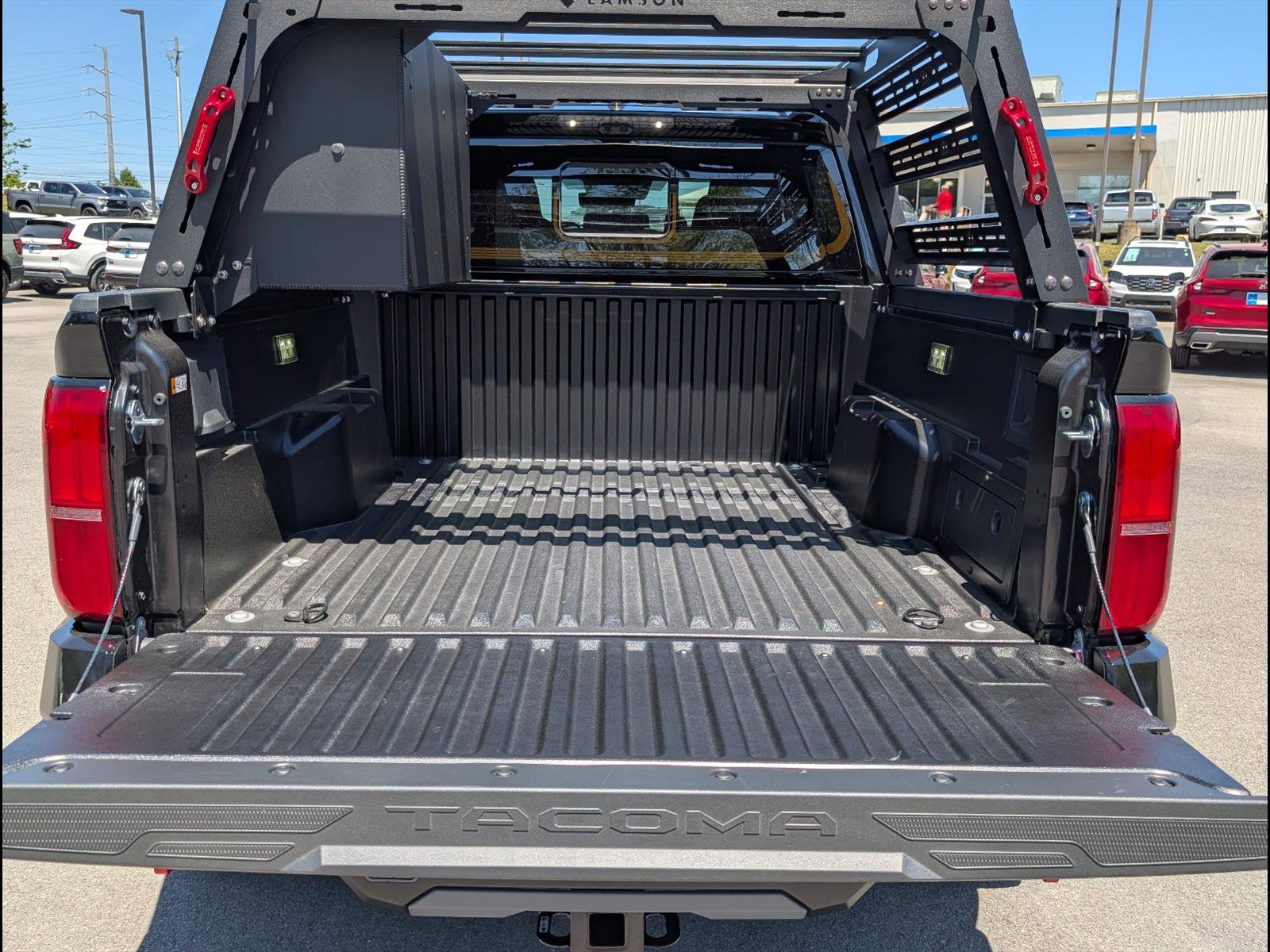 Used 2025 Toyota Tacoma TRD Pro AWD/4WD image 19
