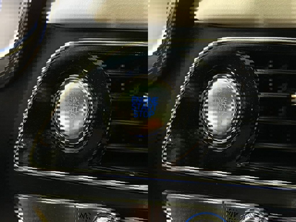 Used 2023 Genesis G70 3.3T w/ Sport Prestige Package image 23