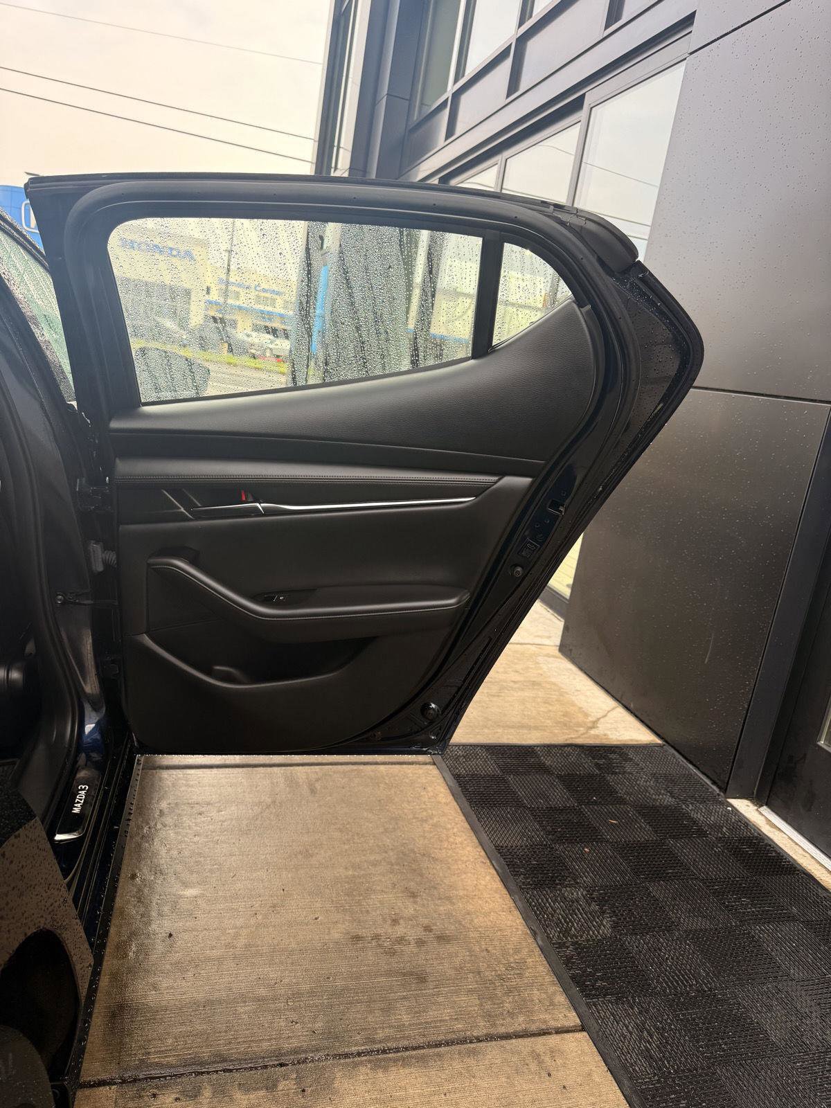 Used 2019 MAZDA MAZDA3 AWD Hatchback w/ Premium Pkg image 15