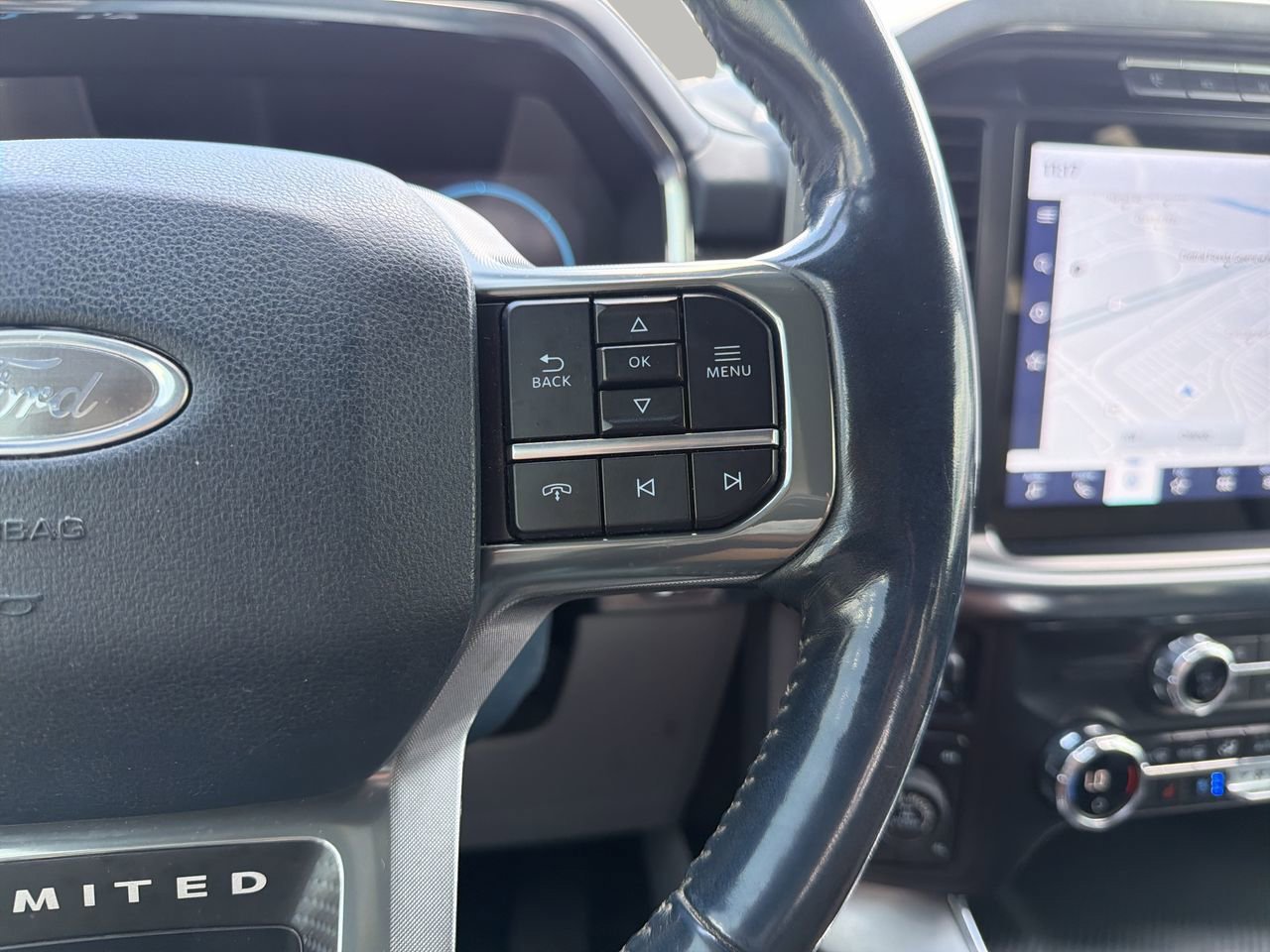 Used 2021 Ford F150 Limited AWD/4WD image 29