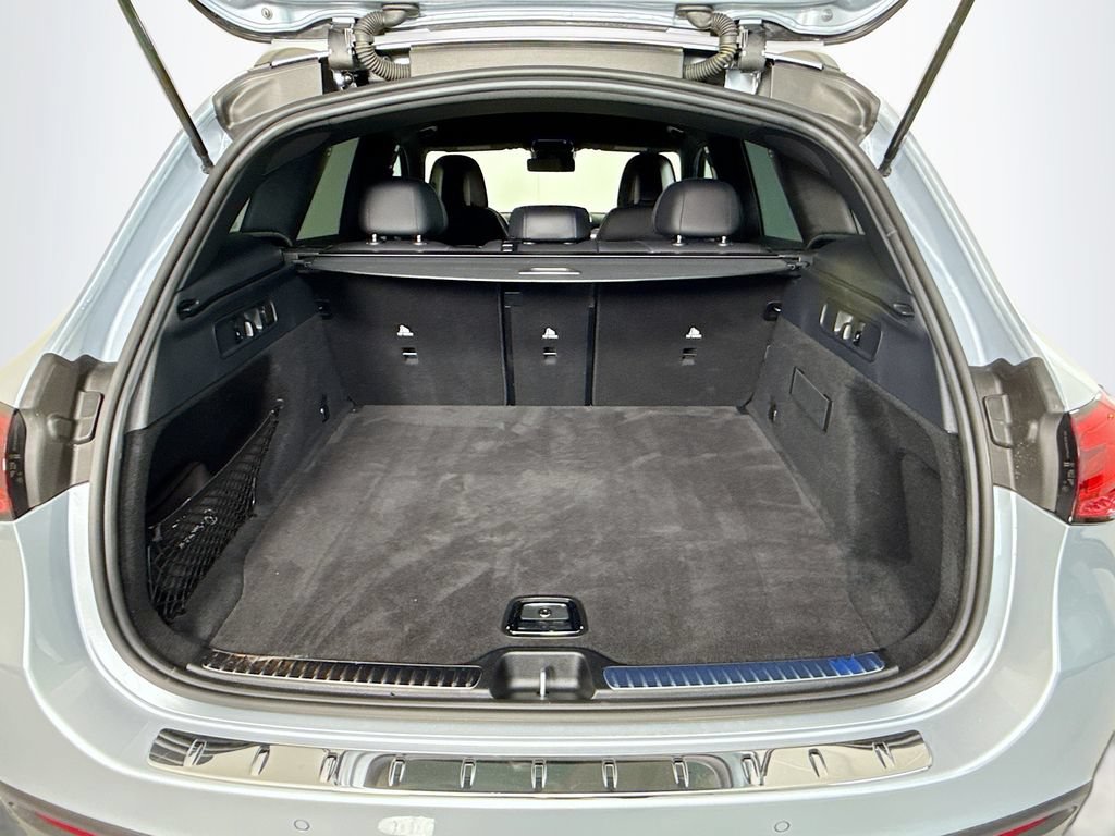 Certified 2026 Mercedes-Benz GLC 300 image 28