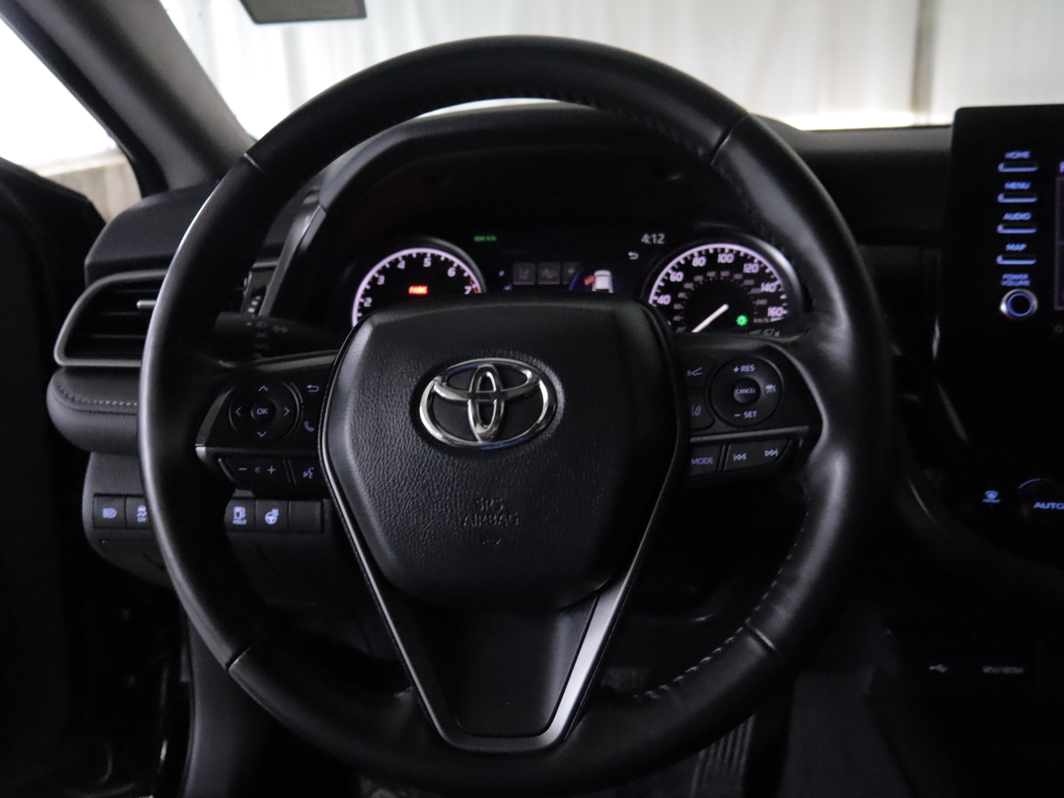 Used 2024 Toyota Camry SE w/ Cold Weather Package AWD/4WD image 14