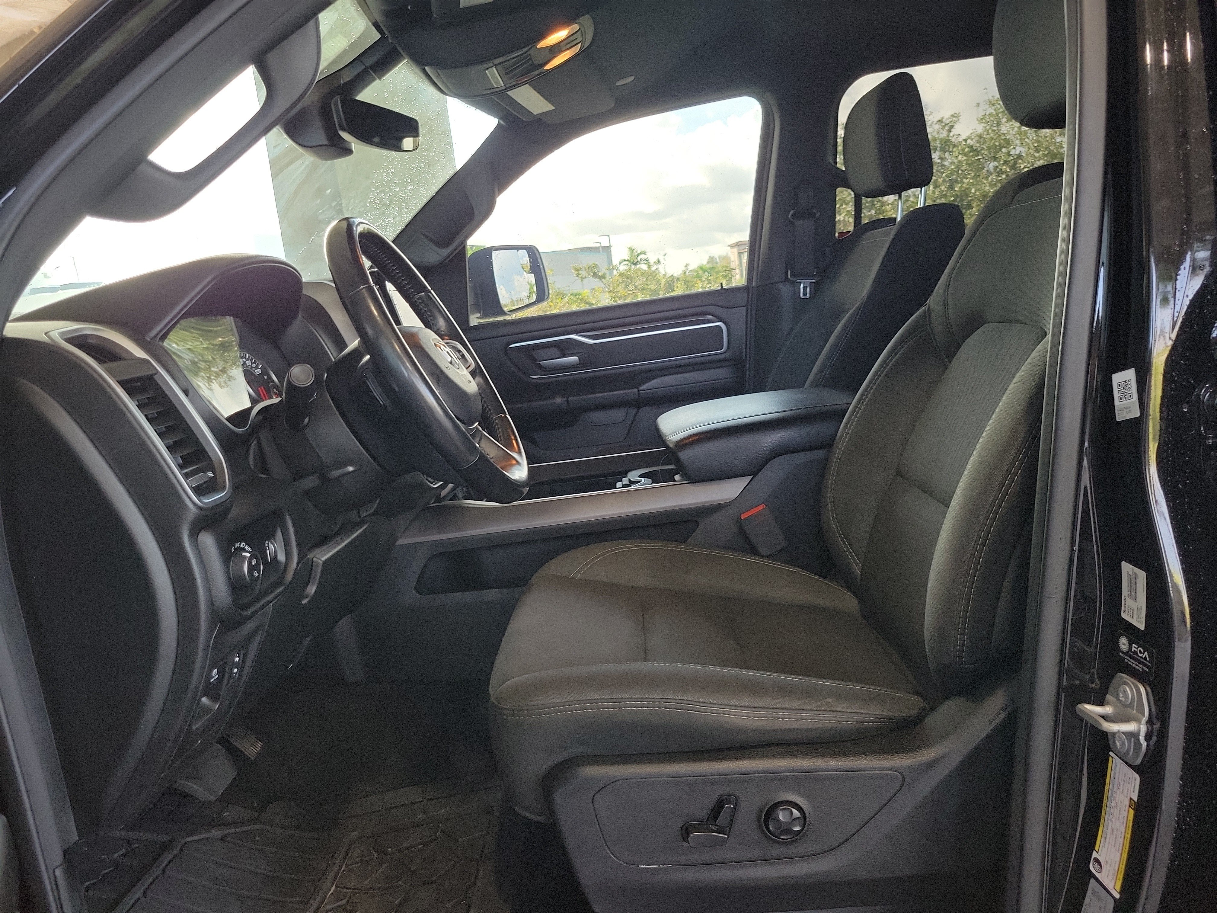Used 2021 RAM 1500 Big Horn RWD image 18