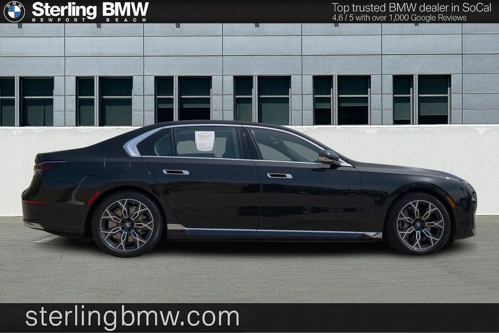 Used 2024 BMW i7 eDrive50 image 4