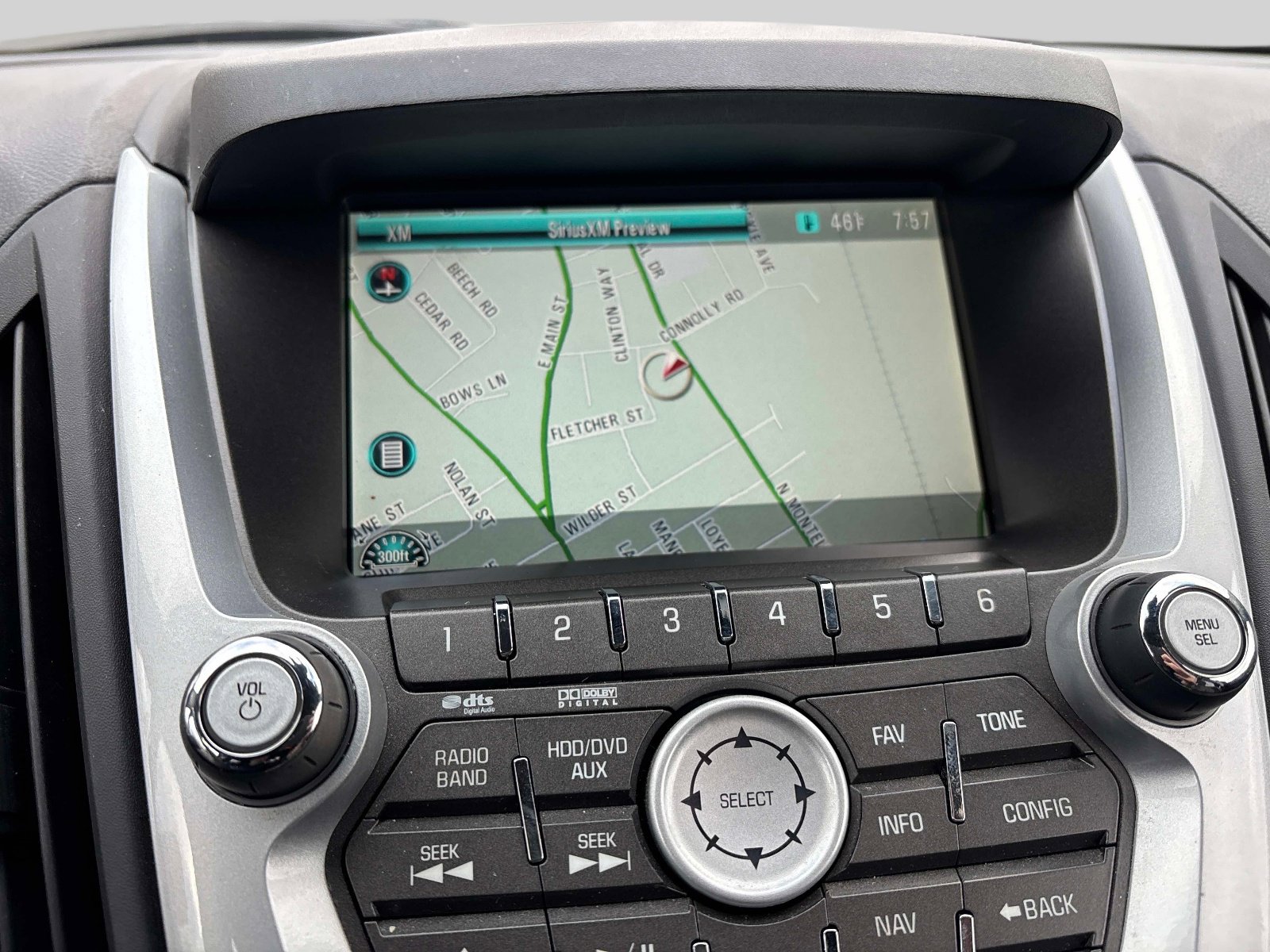 Used 2010 Chevrolet Equinox LTZ FWD image 27