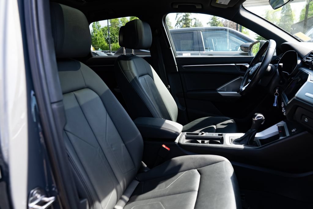 Used 2020 Audi Q3 2.0T Premium AWD/4WD image 26