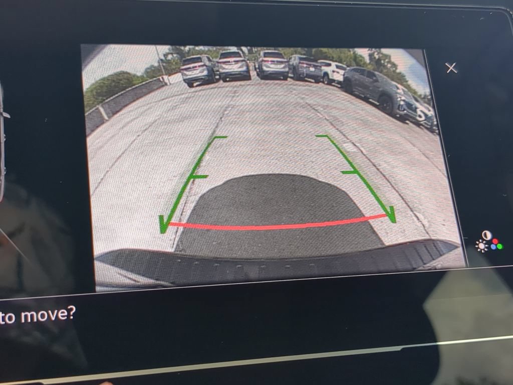 Certified 2025 Volkswagen Taos S FWD image 20