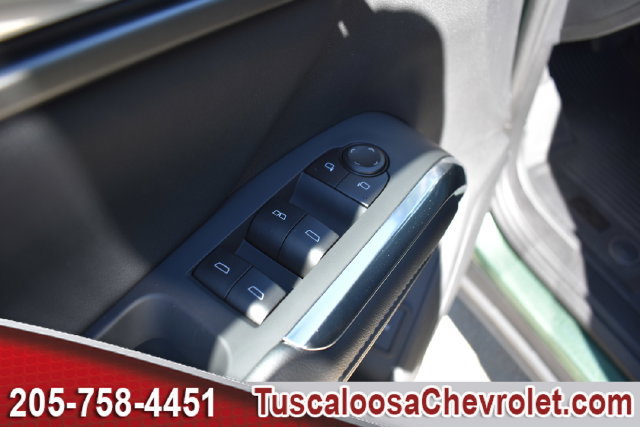 New 2027 Chevrolet Traverse LT w/ Driver Confidence Package FWD image 15