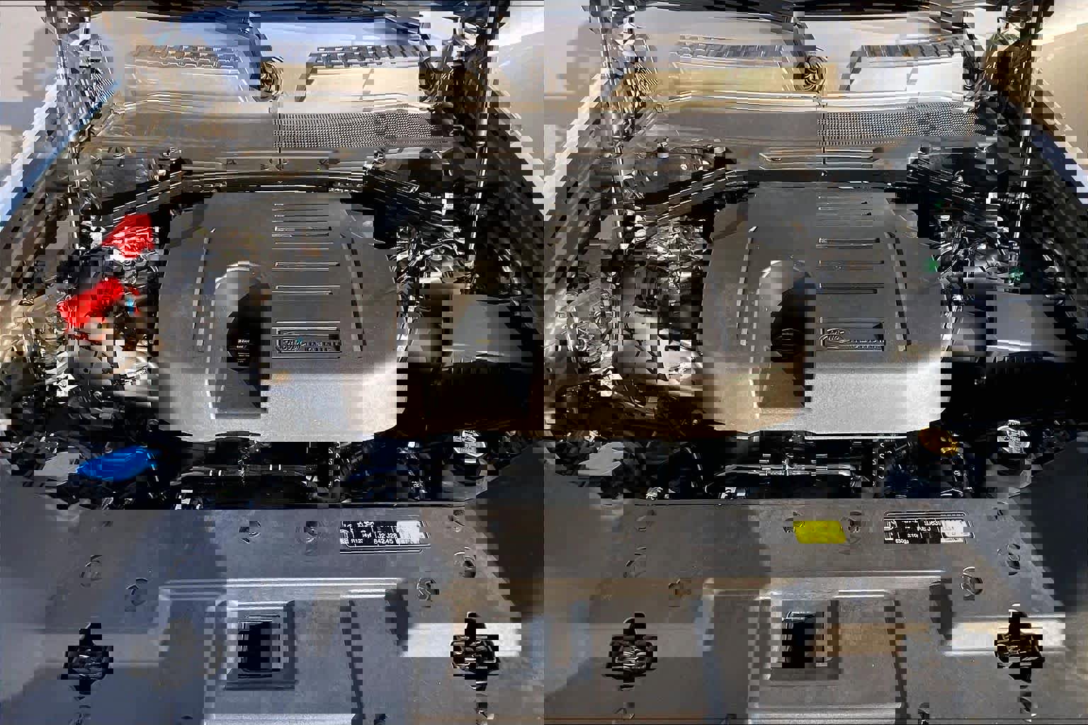 Used 2023 Land Rover Defender 110 SE image 13