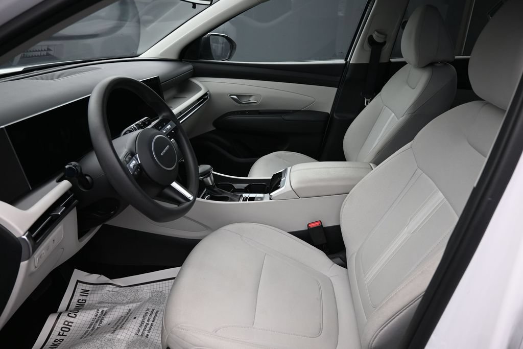 Used 2025 Hyundai Tucson SEL AWD/4WD image 11