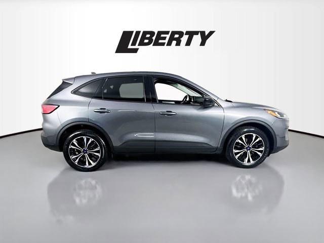 Certified 2022 Ford Escape SE w/ SE Sport Appearance Package image 8