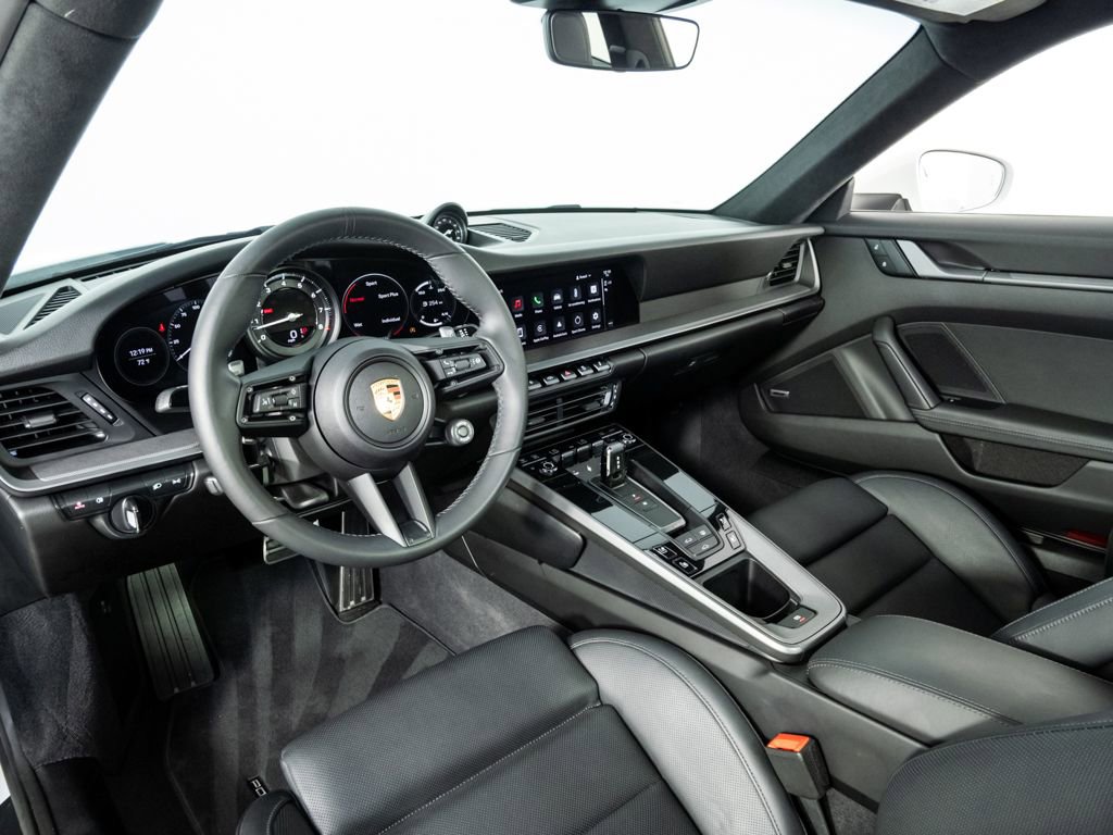 Certified 2024 Porsche 911 Carrera 4S image 4