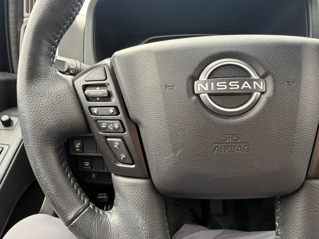 Used 2024 Nissan Frontier SV w/ SV Convenience Package RWD image 10