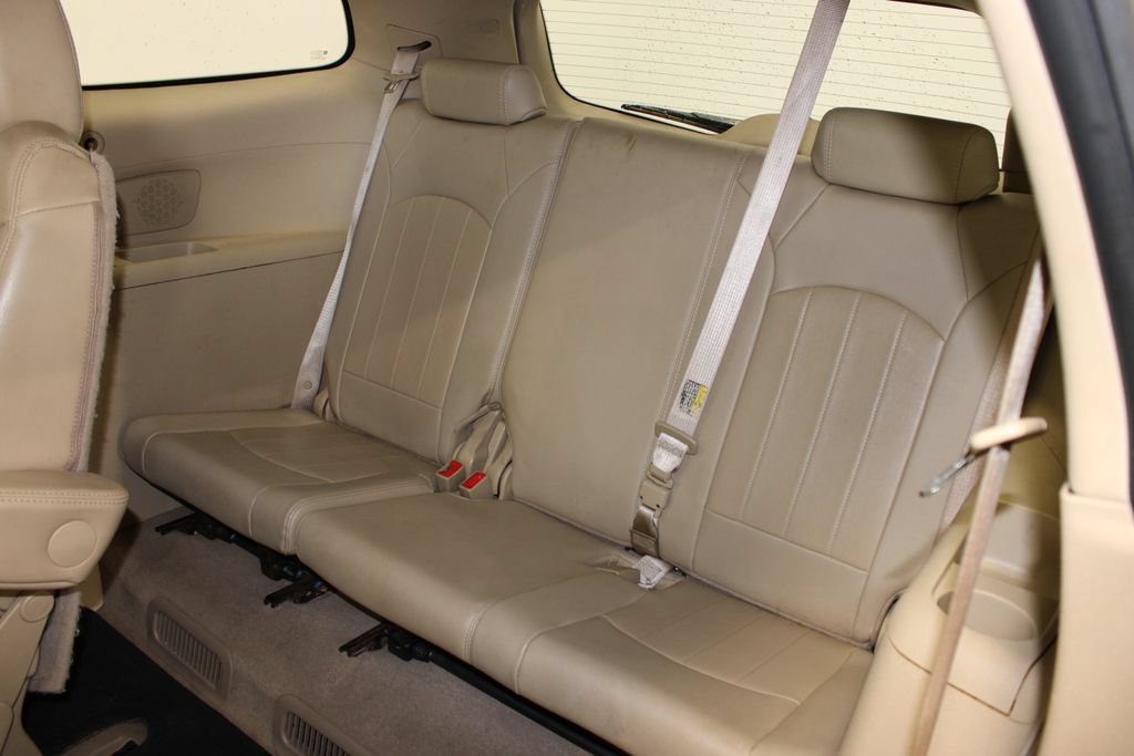 Used 2012 Buick Enclave Leather FWD image 5