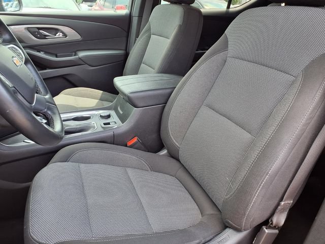 Certified 2023 Chevrolet Traverse LT AWD/4WD image 3