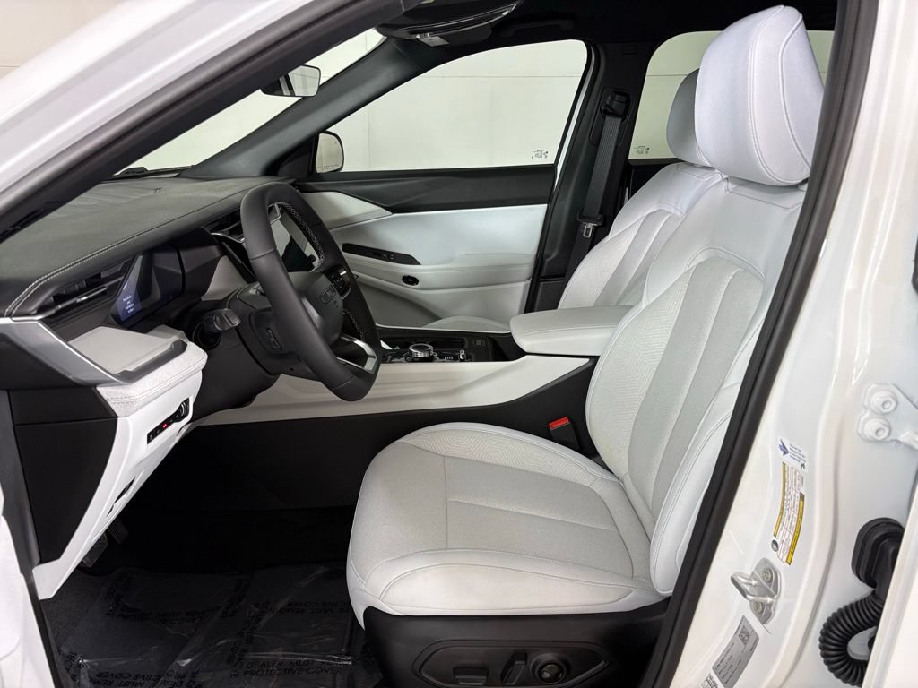New 2026 Jeep Cherokee Laredo AWD/4WD image 17